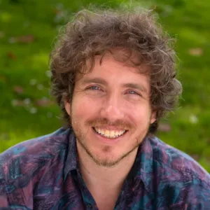 Geoffrey Morris