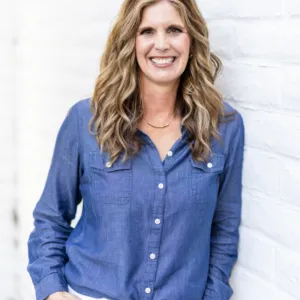 Lisa Lewis