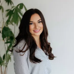 Amanda Collins