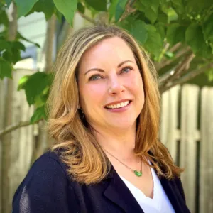 Sara quoss Martin