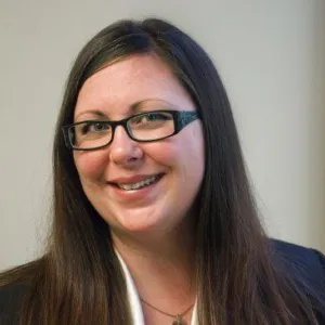 Dr. stefanie Tweedly