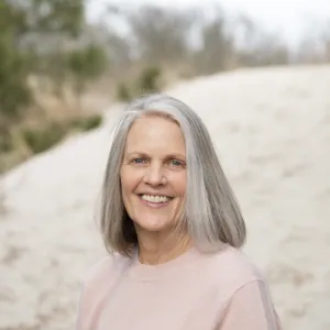 Elizabeth Cush