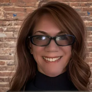 Cecily Longo