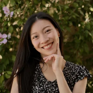 Jeanie Lo
