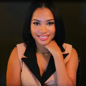 Melodie Malone