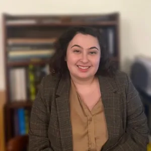 Dr. gabrielle Ciminera