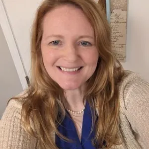 Dr. katie Darling