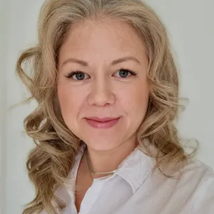 Dr. Michelle Saelin, , Clinical Psychologist in Oakland, CA 94610