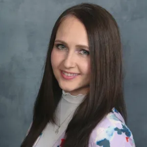 Dr. evelyn Pavlova