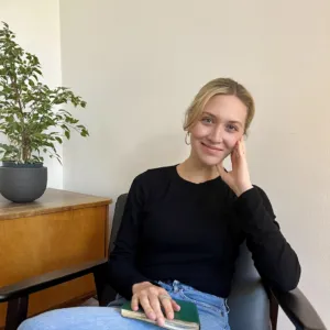 Talia Lustiger-thaler