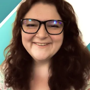 Alyssa Desroches, LICSW, LCSW, Licensed Clinical Social Worker in Newington, CT 06111