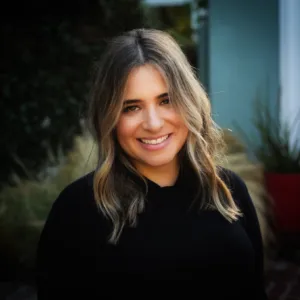 Ayala Ofek