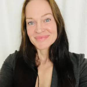 Christine Harris Neurodivergent (Autistic & ADHD) Therapist, MS, LPCC, AuDHD, Licensed Professional Clinical Counselor in Minneapolis, MN 55442
