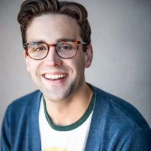 Patrick Hill, , Clinical Trainee in Oak Park, IL 60301