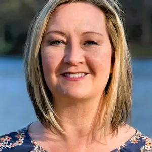 Kimberley Oakes