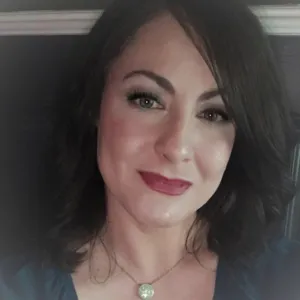 Leslie Boyett