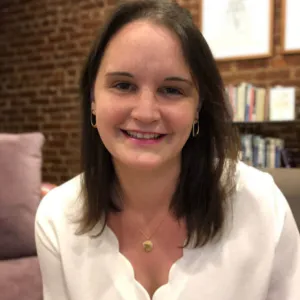 Katie Bellas, Certified Psychoanalyst, LCSW, MFA, Psychoanalyst in New York, NY 10007