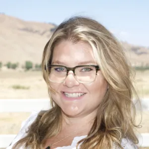 Jami Davis, MSW, LCSW, Licensed Clinical Social Worker in Newhall, CA 