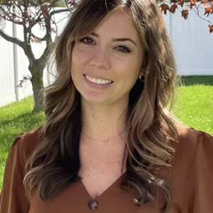 Ashley Bloom, LPC, Licensed Professional Counselor in ,  