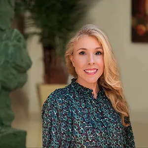 Jennifer Goggin