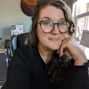 Caroline Sahr, MSW, LCSW, LICSW, Clinical Social Worker  in Ashburn, VA 