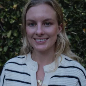 Helena Nyhart, Masters in Clinical Psychology, Antioch University, Associate Marriage & Family Therapist in Los Angeles, CA 