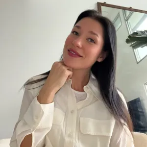 Claudia Kleinschmidt, , Associate Marriage & Family Therapist in Los Angeles, CA 90048