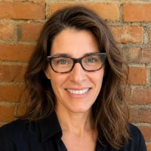 Andrea Iatrou, LCSW-R, Licensed Psychotherapist, Trauma-Certified, Licensed Clinical Social Worker in Jersey City, NJ 07302