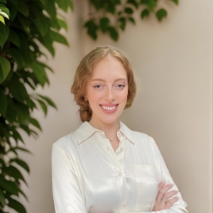 Dr. Caroline Stone, MS, MA, PSYD, Clinical Psychologist in Menlo Park, CA 